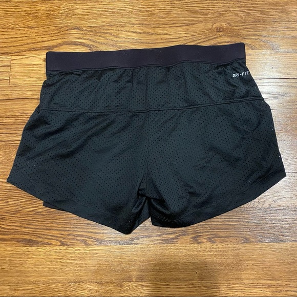 Women's Nike 2-in-1 Running Shorts - Picture 2 of 3